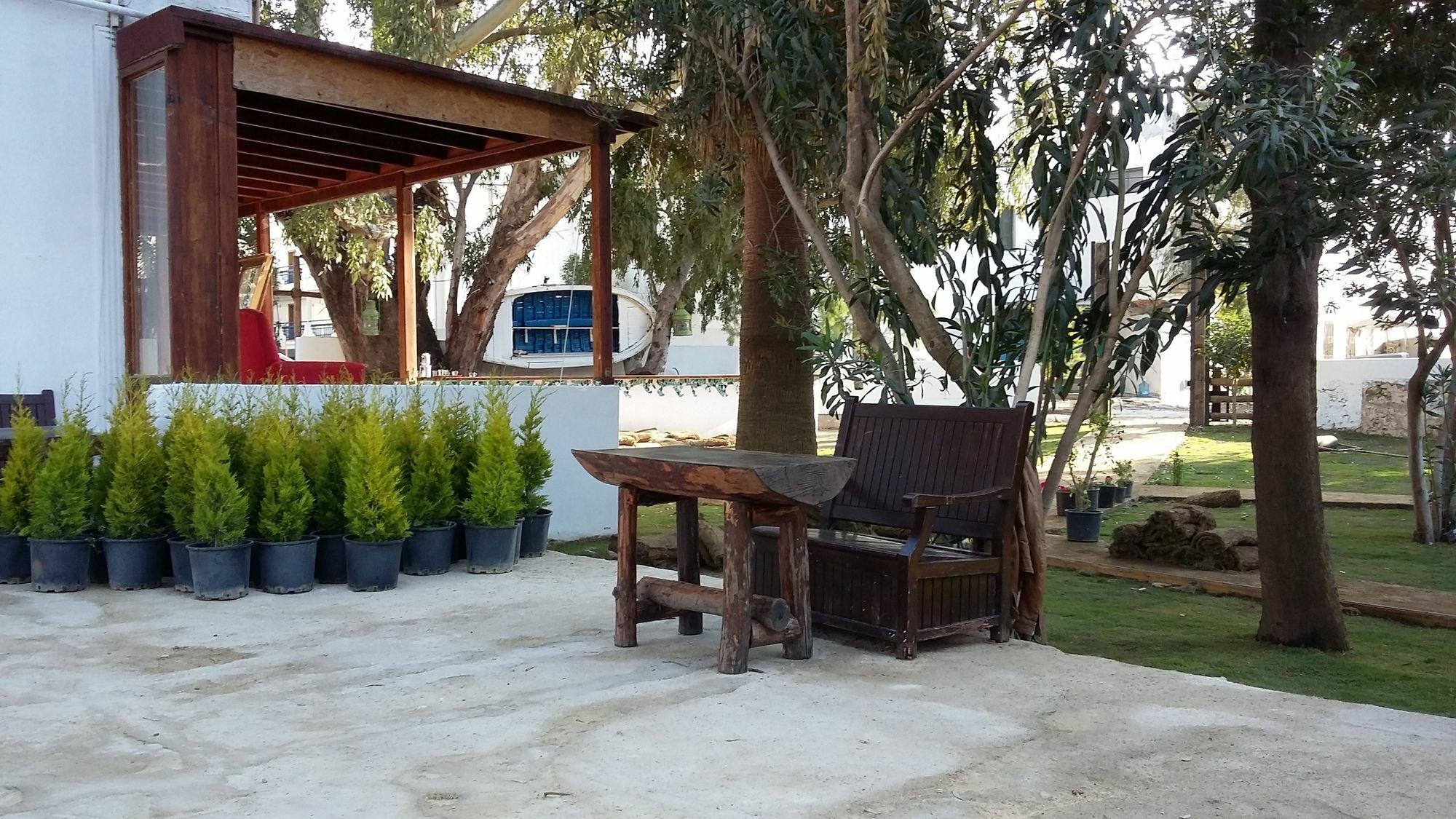 גומושלוק Pitos Bungalows מראה חיצוני תמונה